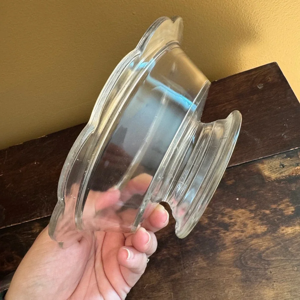 Vintage Clear Glass Dessert Butter Dish Cover with Scalloped‎ Edge and Lid